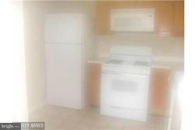 1061 Gardenview Loop unit 201, Woodbridge, VA 22191 - photo 4