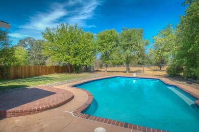 1286 Oakdale Ln, Redding, CA 96002 - photo 4