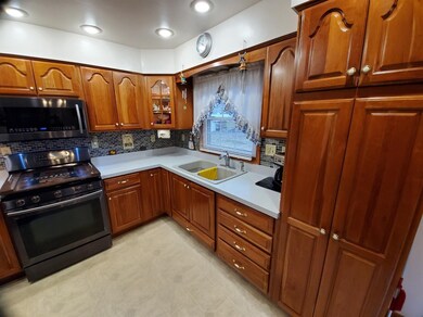 6454 W 450 N, La Porte, IN 46350 - photo 3