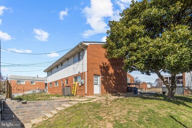 208 45th St NE, Washington, DC 20019 - photo 2