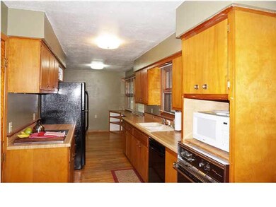 All Appliances remain so it will make it Easy for 