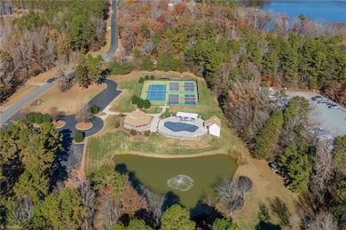 900 Starboard Reach, Southmont, NC 27292 - photo 4