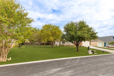 1132 Mira Loma Ln, San Marcos, TX 78666 - photo 2