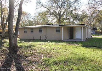 6019 Verdes Rd, Jacksonville, FL 32244 - photo 2