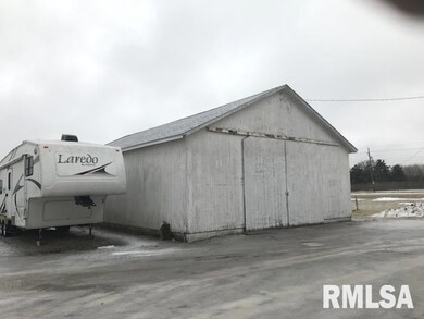 5328 W Locust St, Davenport, IA 52804 - photo 4