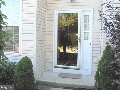 943 Heritage Dr, Norristown, PA 19403 - photo 5