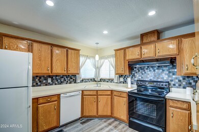 Kitchen 4