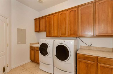 Laundry with washer/dryer included
