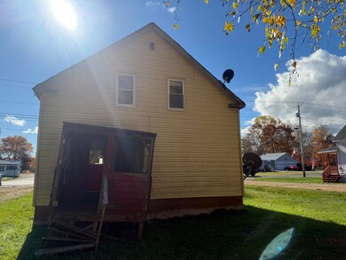 15 Lagrange Rd, Howland, ME 04448 - photo 4