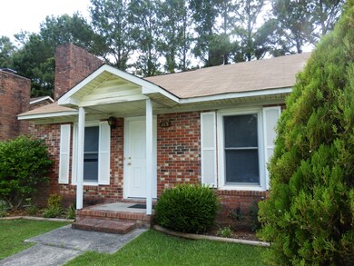 113 Windsor Ct, Jacksonville, NC 28546 - photo 2