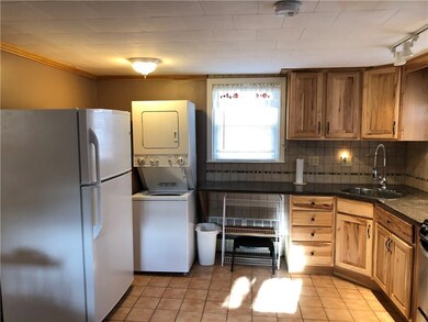 19 W Wrentham Rd unit B, Cumberland, RI 02864 - photo 4