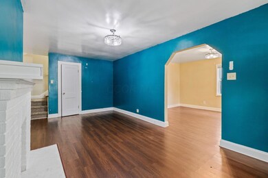 2024-9-27 1237 E 15th Ave 018