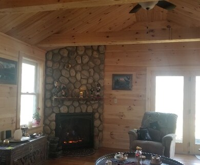 39 Woodhaven St, Carver, MA 02330 - photo 4