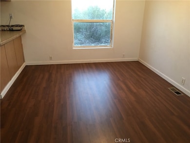 1364 60th St W, Rosamond, CA 93560 - photo 5