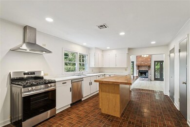 19343 9th Ave, Covington, LA 70433 - photo 4