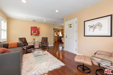 125 W Sycamore Ave, El Segundo, CA 90245 - photo 6