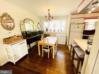 3709 Nimitz Rd, Kensington, MD 20895 - photo 7