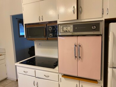 Kitchen<|><|>