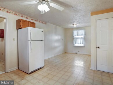 480 Stover Ave, Strasburg, VA 22657 - photo 7