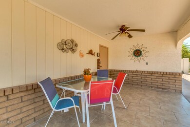 Plaza_PatioFront3