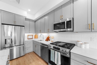 500 Talbot Ave unit 311, Boston, MA 02124 - photo 2