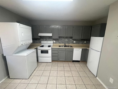 2627 E Uintah St, Colorado Springs, CO 80909 - photo 5