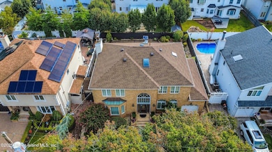 139 Finlay St, Staten Island, NY 10307 - photo 5