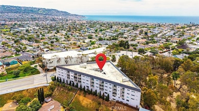 1108 Camino Real unit 306, Redondo Beach, CA 90277 - photo 2