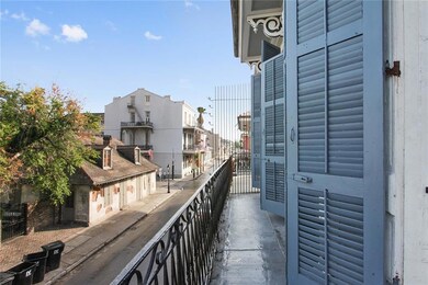 932 Bourbon St unit 2, New Orleans, LA 70116 - photo 2