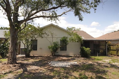 10913 Fenway Glen Ct, Riverview, FL 33578 - photo 5