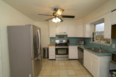 6280 Glen Ct, Germansville, PA 18053 - photo 3