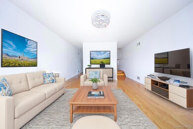 139 Kiswick St, Staten Island, NY 10306 - photo 2