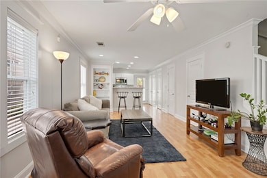 1725 Harvey Mitchell Pkwy S unit 4311, College Station, TX 77840 - photo 3