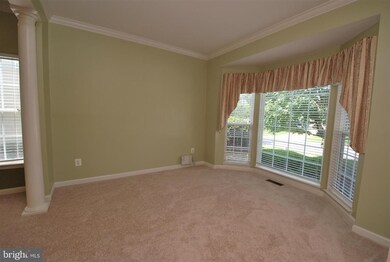 6377 Colonial Village Loop, Manassas, VA 20112 - photo 4