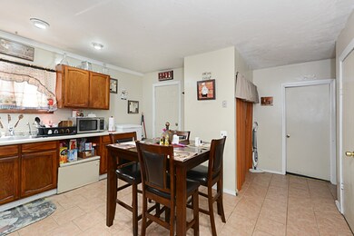 38 Perry Ave, Worcester, MA 01610 - photo 7