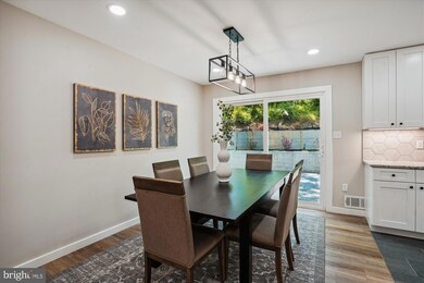 6806 Stoneybrooke Ln, Alexandria, VA 22306 - photo 6