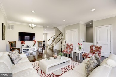 21725 Loganberry Terrace, Broadlands, VA 20148 - photo 4