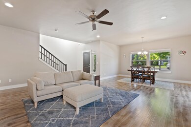 20518 SE Stanford Place, Bend, OR 97702 - photo 5