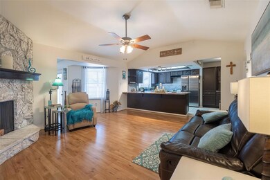 6356 Dorchester Trail, North Richland Hills, TX 76182 - photo 7