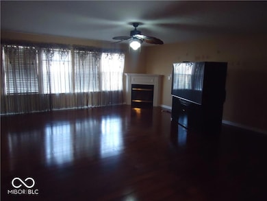 5077 Gunston Ln, Plainfield, IN 46168 - photo 4