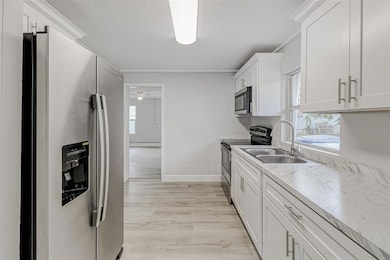 9 1st St SE, Fort Meade, FL 33841 - photo 2