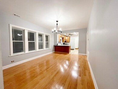 6326 N Rockwell St unit 1, Chicago, IL 60659 - photo 4