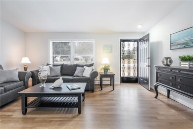 22 Crossland St, Charlestown, RI 02813 - photo 3