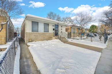 4322 S Keating Ave, Chicago, IL 60632 - photo 2