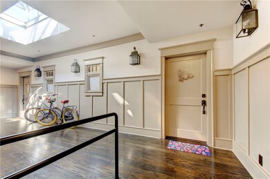 314 Mallery St unit 202, St. Simons Island, GA 31522 - photo 2