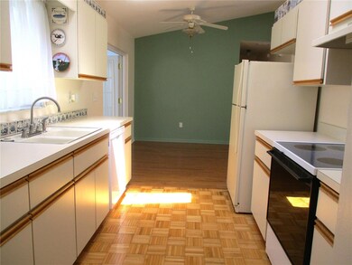 13784 SW 115th Cir, Dunnellon, FL 34432 - photo 5