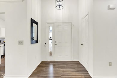 10718 Morristown Ct, Carmel, IN 46032 - photo 7