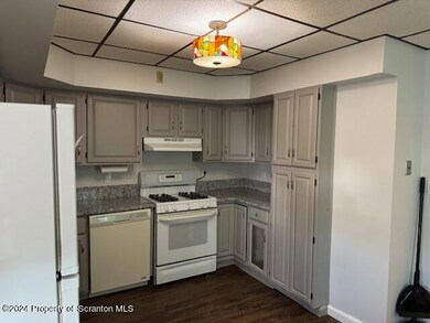 1110 Prescott Ave, Scranton, PA 18510 - photo 7