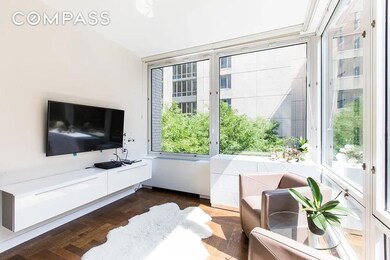 220 Riverside Blvd unit 4-D, New York, NY 10069 - photo 5