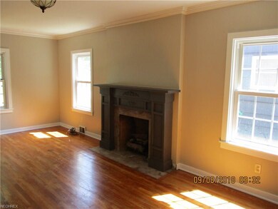 Fireplace Mantel